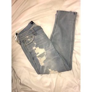 🦋SOLD🦋brand new hollister jeans